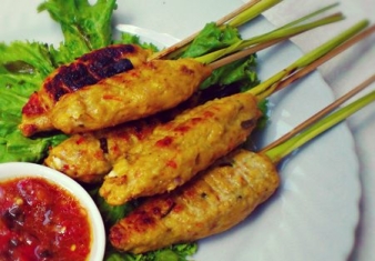 Balinese Pork cooked on Lemongrass Skewers