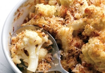 Cauliflower cheese with breadcrumbs and parmesan