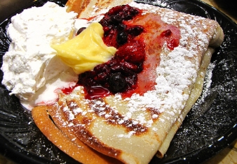 Crepes with Creme Fraiche & Berries