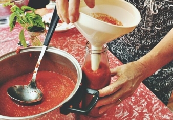 Joanne’s Tomato Passata