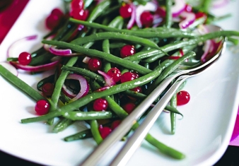 Green Beans and red currant salad