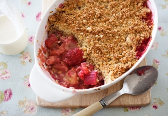 Baked Rhubard crumble